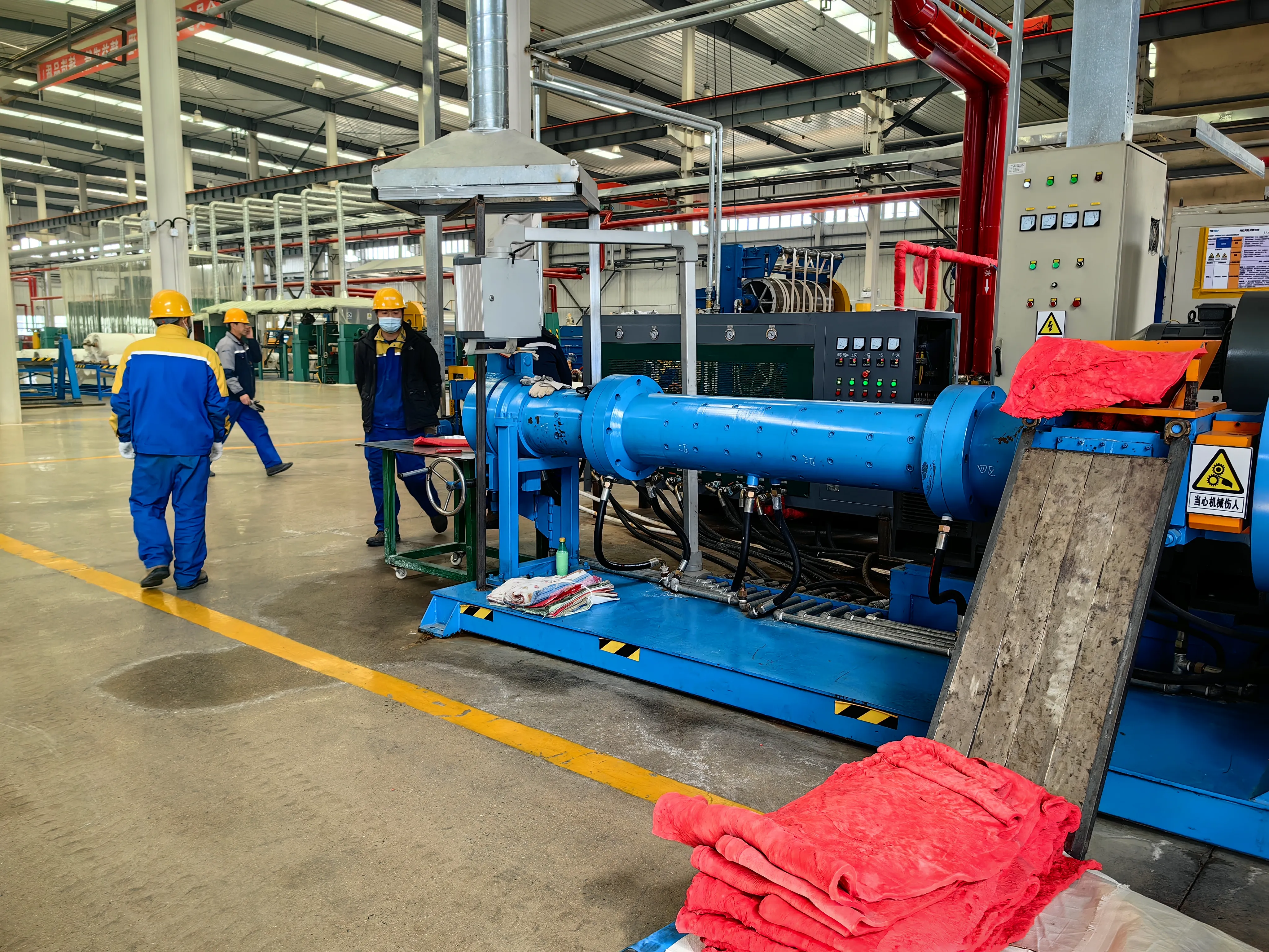 Rubber Extruder - Key Equipment for Rubber Product Shaping