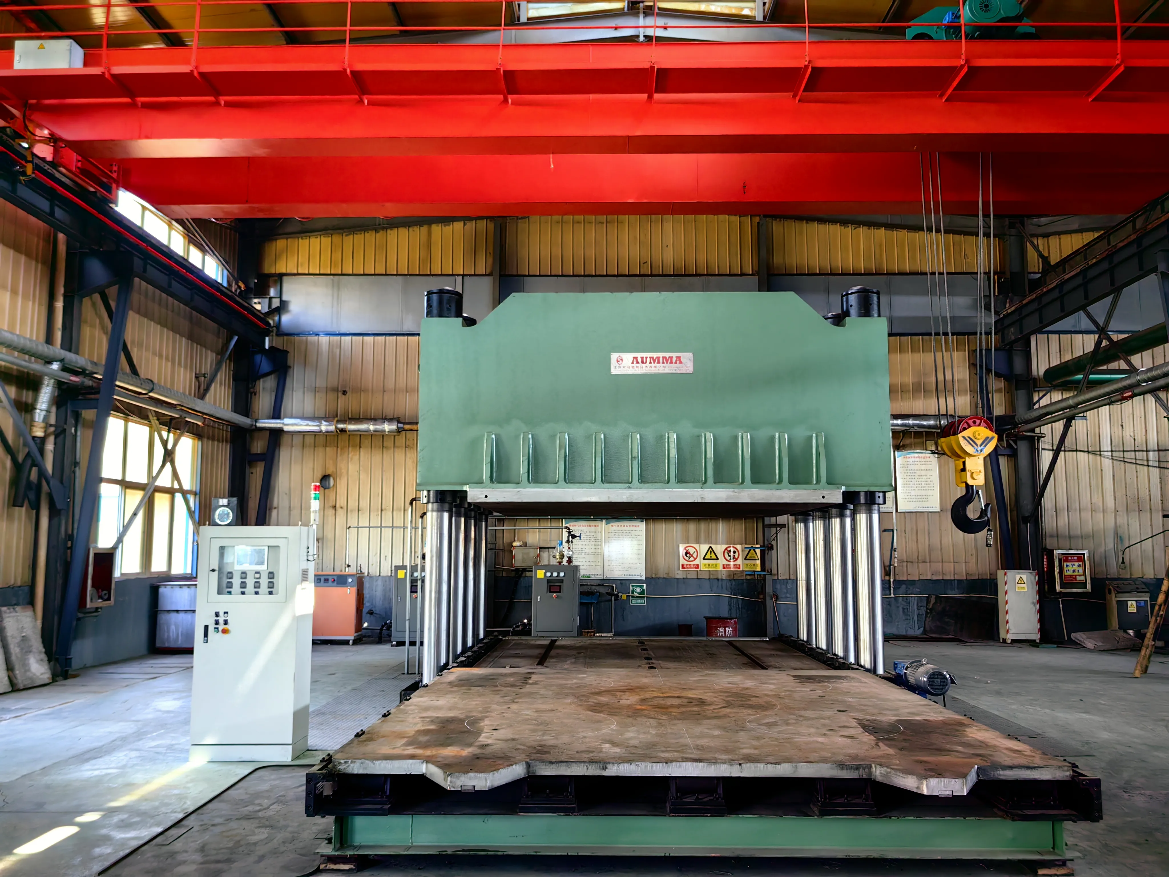 Large Rubber Vulcanizing Machine - The Core Equipment for High-Quality Rubber Products